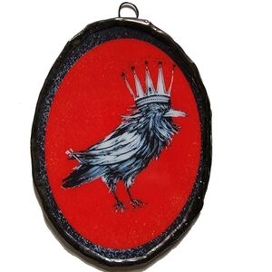 NWT The Crow King Glass Art